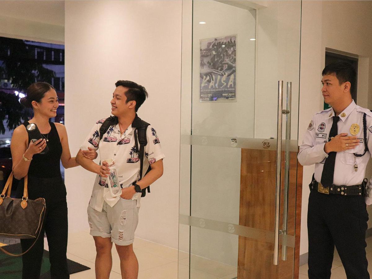Go Hotels Timog Bandar Quezon Luaran gambar